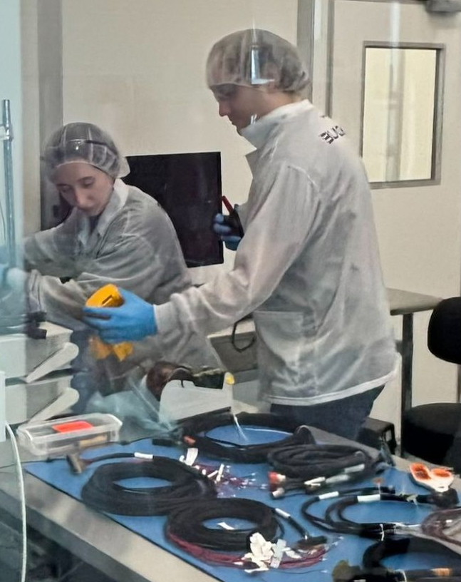 SPACECRAFT MANUFACTURER TO ADD 152 JOBS IN ALBUQUERQUE
